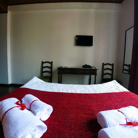 Gordon Hotel *